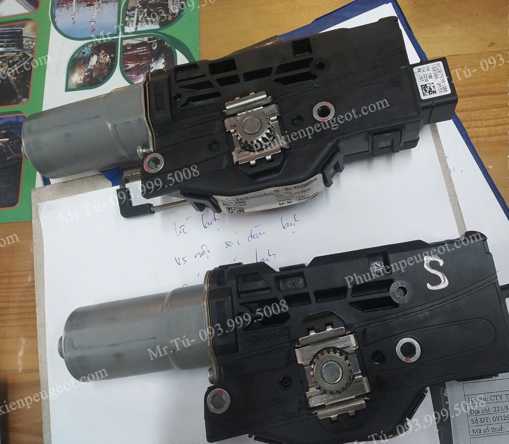 Mô tơ cửa sổ trời Peugeot 5008