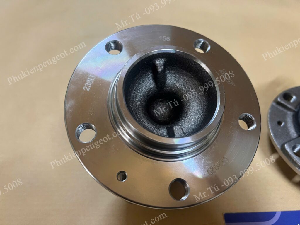 bi moay ơ xe Peugeot 