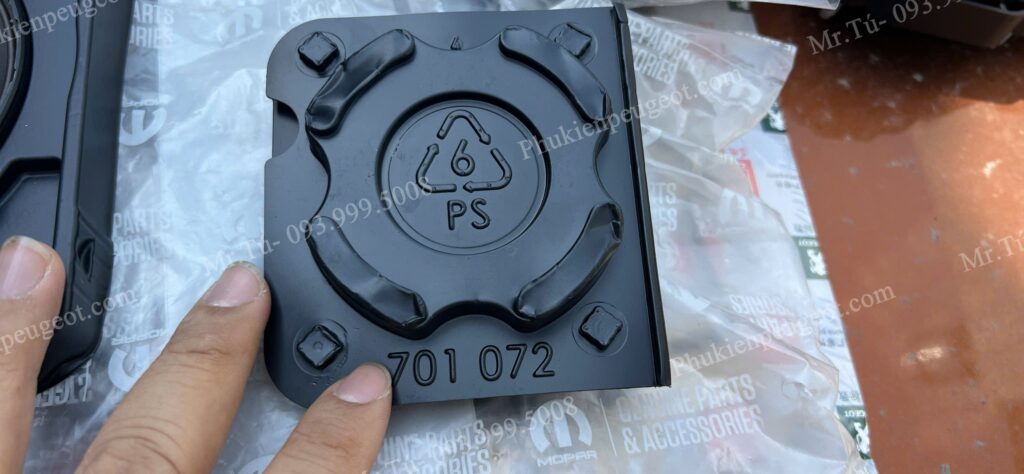 Phớt đầu động cơ Peugeot