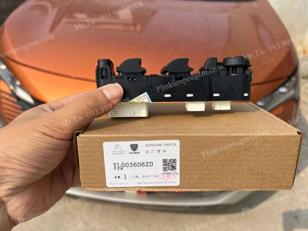 Cụm công tắc điều khiển gương kính Peugeot