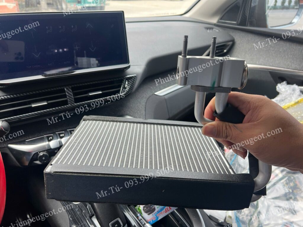 Giàn lạnh xe Peugeot 2008