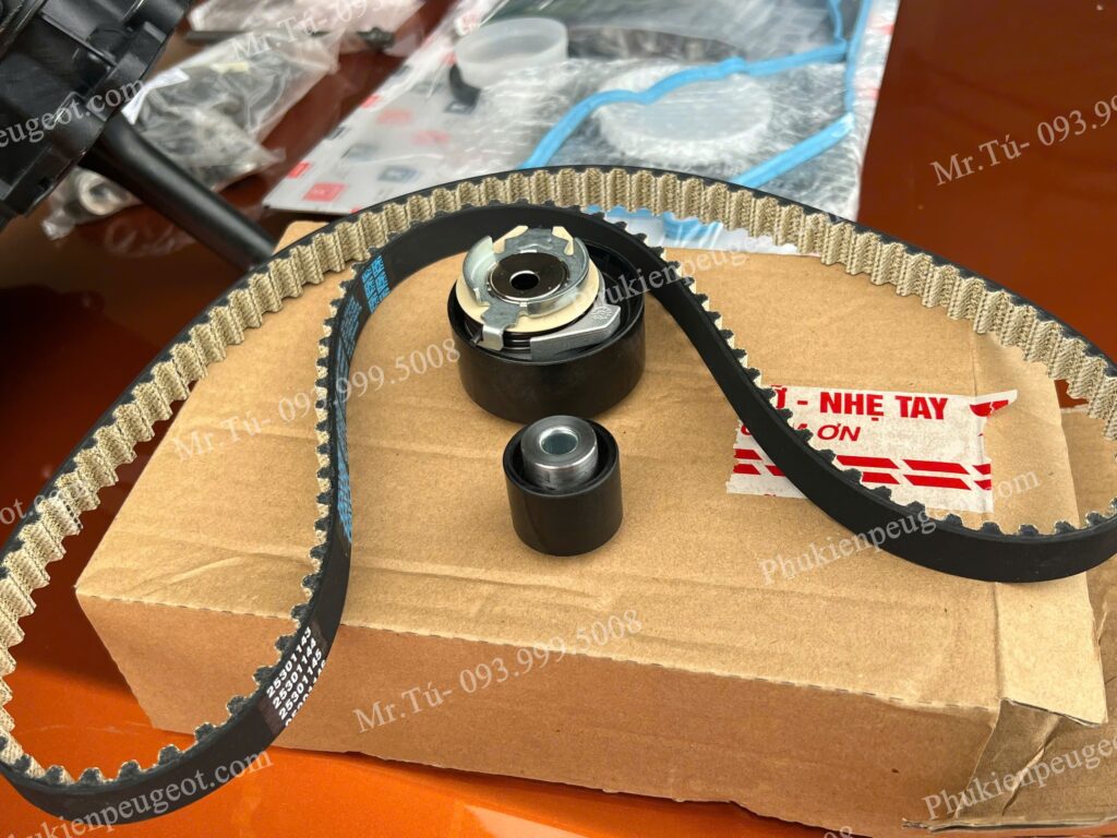 Cụm dây curoa cam Peugeot 2008