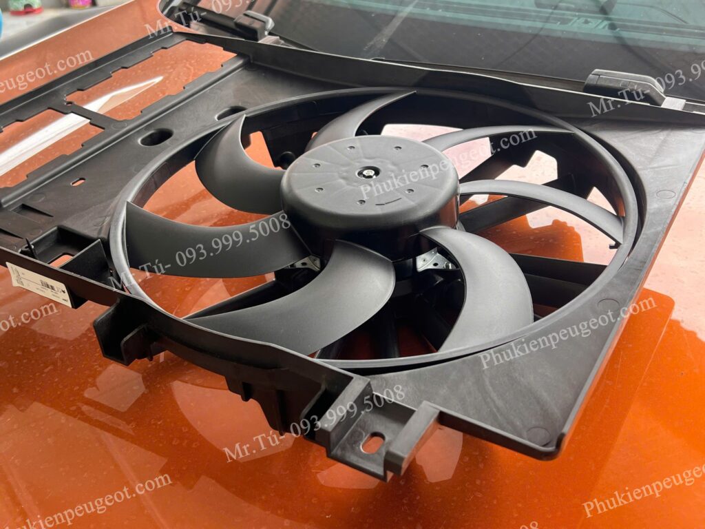 Quạt gió tản nhiệt Peugeot 508