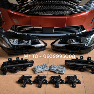 Bộ cản và đèn pha xe Peugeot 3008 2022