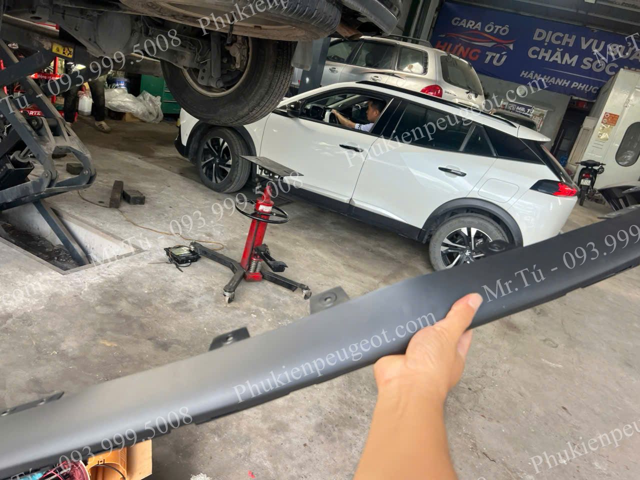 tam-can-duoi-peugeot-2008 (6)