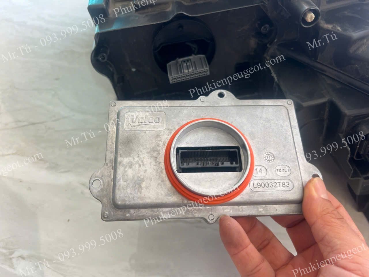 BALLAT-DEN-PHA-PEUGEOT-3008-5008 (4)